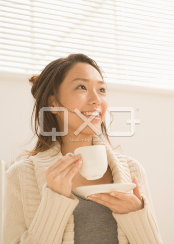 Ⴂ