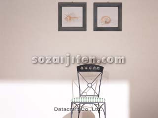 �C���e���A