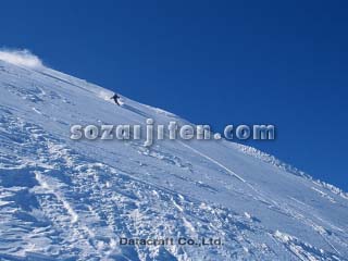 �Q�����f