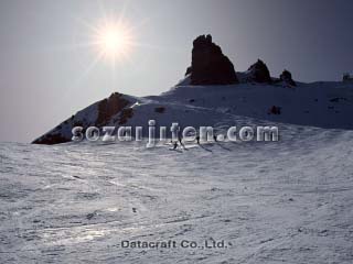 �Q�����f