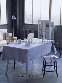 �C���e���A