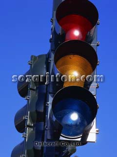 �M���@