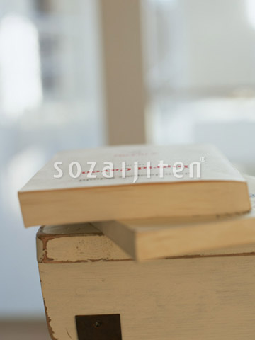 �m��