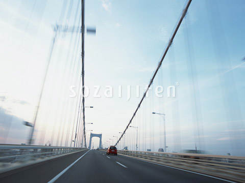 ���C���{�[�u���b�W