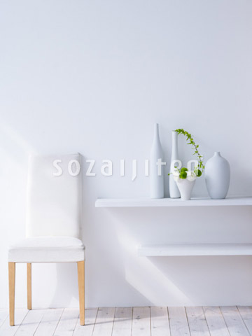 �C���e���A