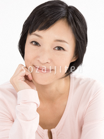 �j���������