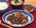 牛肉ピリ辛炒め