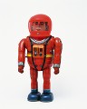 赤い宇宙服の男