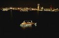 夜の横浜港