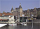 アムステルダムの運河と中央駅