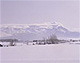 雪原と山並み（北海道美瑛町）