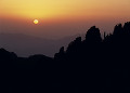 黄山　獅子峰の朝日