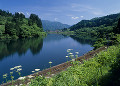 只見川