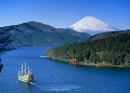 芦ノ湖と富士山