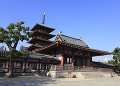 四天王寺の中門と五重塔