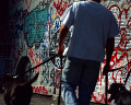 ニューヨーク 壁 落書き 人 男 犬