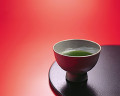 ０１１：赤色　湯のみ　抹茶　茶　盆　茶碗