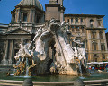 ０２９：イタリア  ローマ  ナボーナ広場 河の噴水