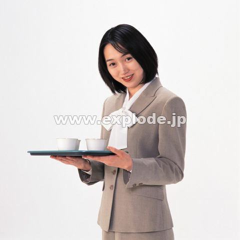 �O�S�R�F�l��  ����A   �������^��