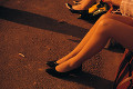 ００５：東京　　 日比谷公園　　　  女性の足