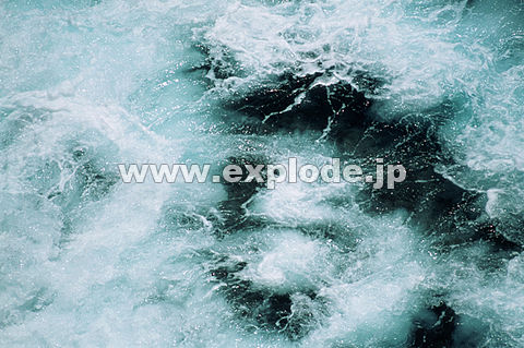 021�F �C �g