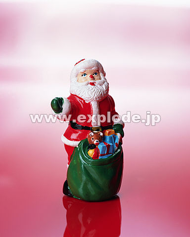 �T���^�N���[�X