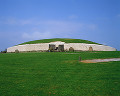 036：　アイルランド　ニューグレンジ　王国の墳墓　巨石