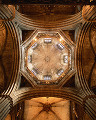 099：　スペイン　バルセロナ　カテドラル内の天井