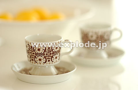 012�F�@�f�~�^�X�J�b�v