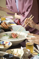 092：　山代温泉　石川県　夕食　女性