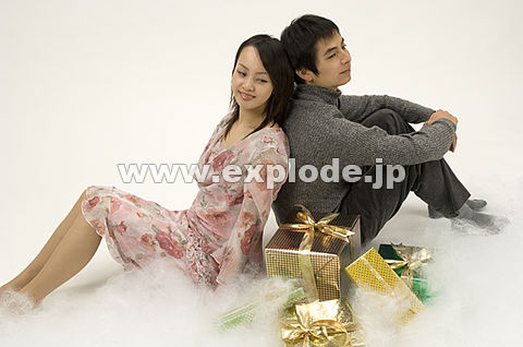 015�F�N���X�}�X�v���[���g�@���l����