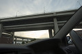 093：神奈川県　車内から見た高速道路