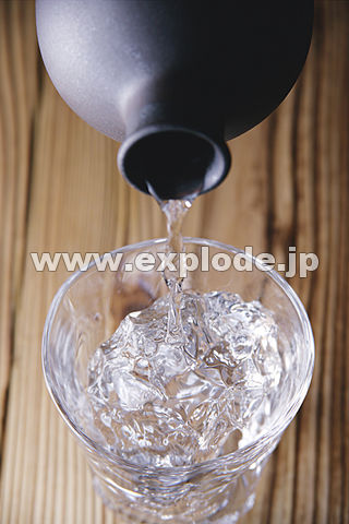 063�F�Ē�