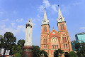 サイゴン大教会とマリア像
